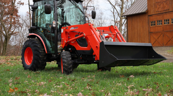 CK2610 with Cab and Air Conditioning
