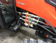 Easily switch from the blower to the loader with quick connects